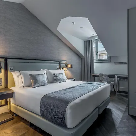 Mate Collection Gorka, Otel