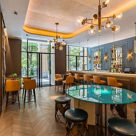 Mate Collection Gorka, Otel San Sebastián